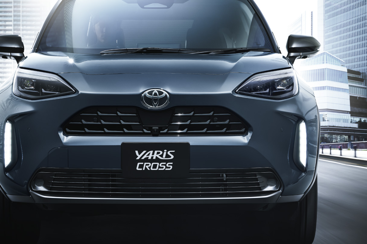 yariscross_top_img03