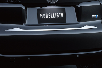 【'22年8月〜】【MODELLISTA】バックドアガーニッシュ