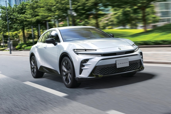 SPORT Z（2.5Lハイブリッド車）