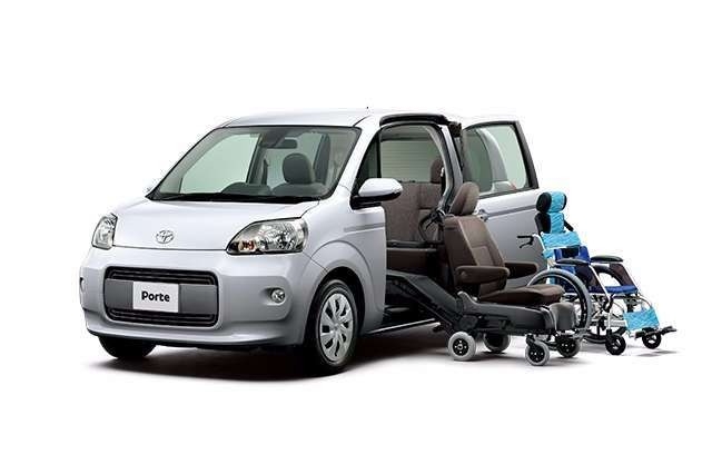 旭川 トヨタ ポルテ サイドアクセス車